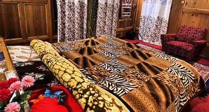 Convey Room Type - Bedroom 1