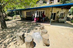 Charles Homestay