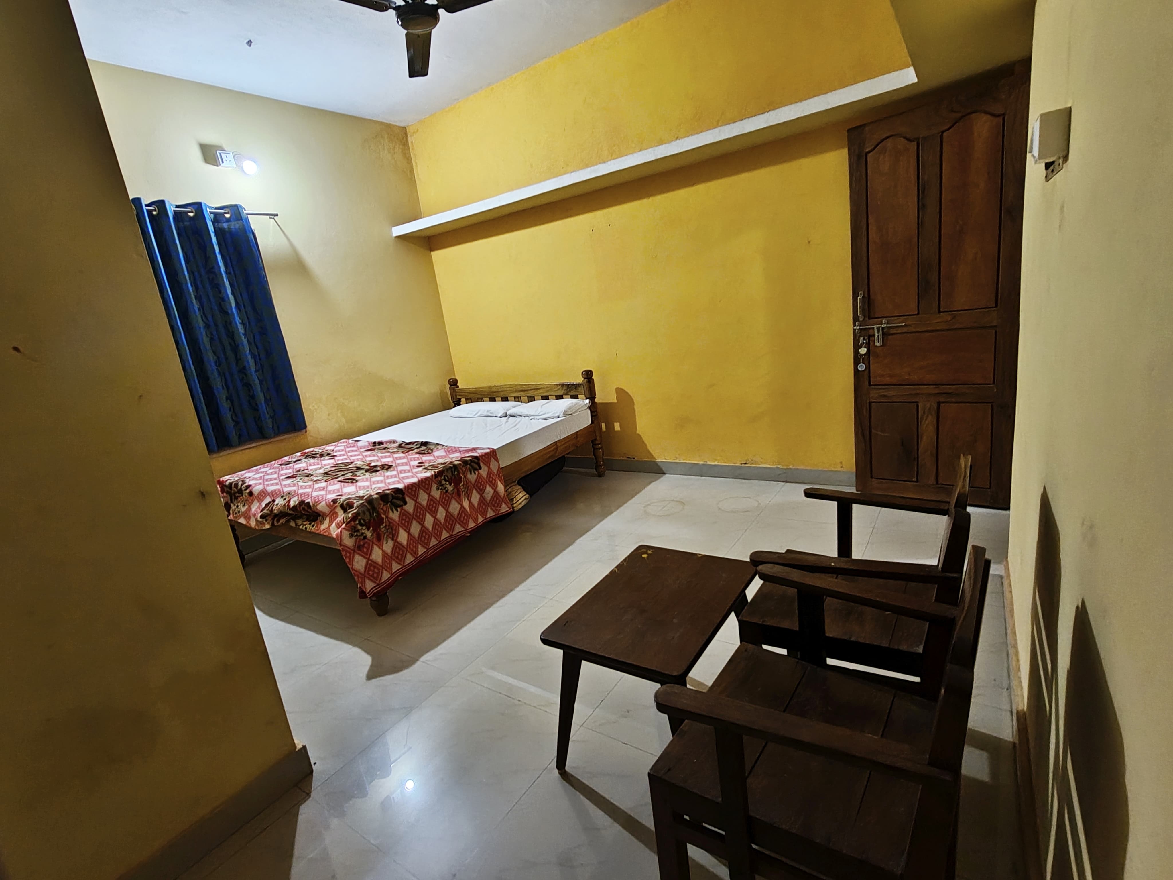 Kanasu Guest House - Tap to explore photos
