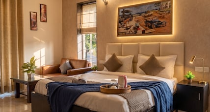 Homefort Stays, Millennium City Centre Gurugram Room Type - Deluxe Room (Shared Balcony) Homefort Stays, Millennium City Centre Gurugram Room Type - Deluxe Room (Shared Balcony)