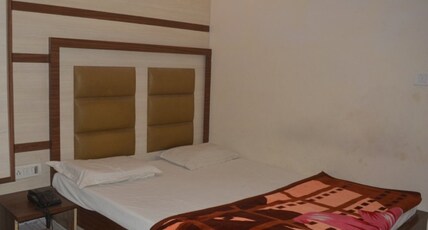 STAR GUEST HOUSE Room Type - Family Suit Standard NON AC Room