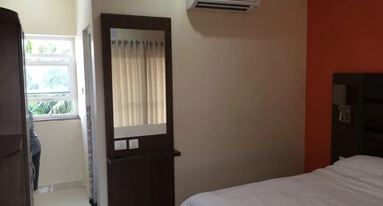 souza lopes comforts Room Type - Deluxe Room
