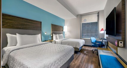 Tru by Hilton Minneapolis Downtown Room Type - 2 QUEEN BEDS