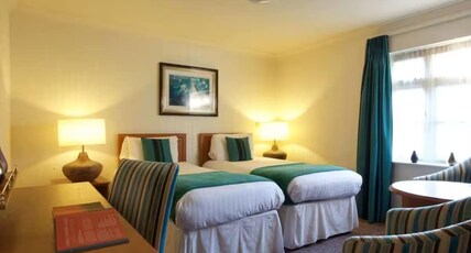 Wrexham Llyndir Hotel By Belvilla Room Type - Deluxe Twin Room