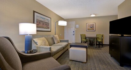 Homewood Suites by Hilton Boulder Room Type - 2 DBL BEDS FIREPLACE SUITE
