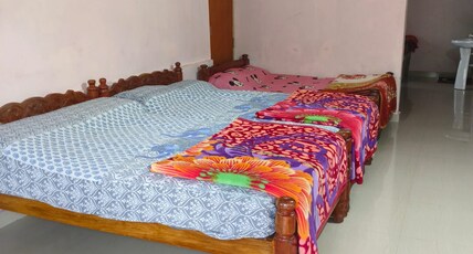AKASH HOMESTAY Room Type - Bedroom 3