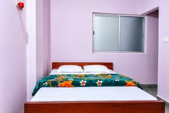 Sri Hotel Ganga Couple&Family Friendly