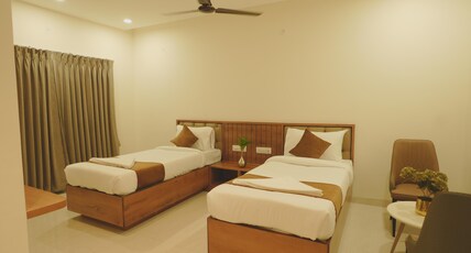 HOTEL ANANTH INN Room Type - Executive Twin Room