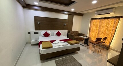 Hotel Grand Meridian Room Type - DELUXE ROOM