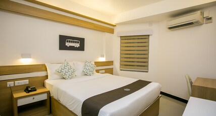Sapphire Club Metro Room Type - Deluxe Double Room