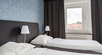 Best Western Hotel Tranas Statt Room Type - 2 Single Beds, Non-Smoking, High Speed Internet, Mini Bar, Full Breakfast