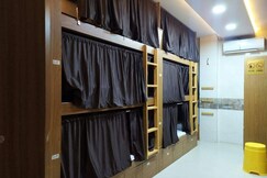 SD Hostel AC Dormitory
