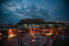 Haveli-Inn Pal