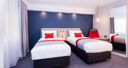 Holiday Inn Express Gibraltar Room Type - 2 Single Standard with Free Breakfast