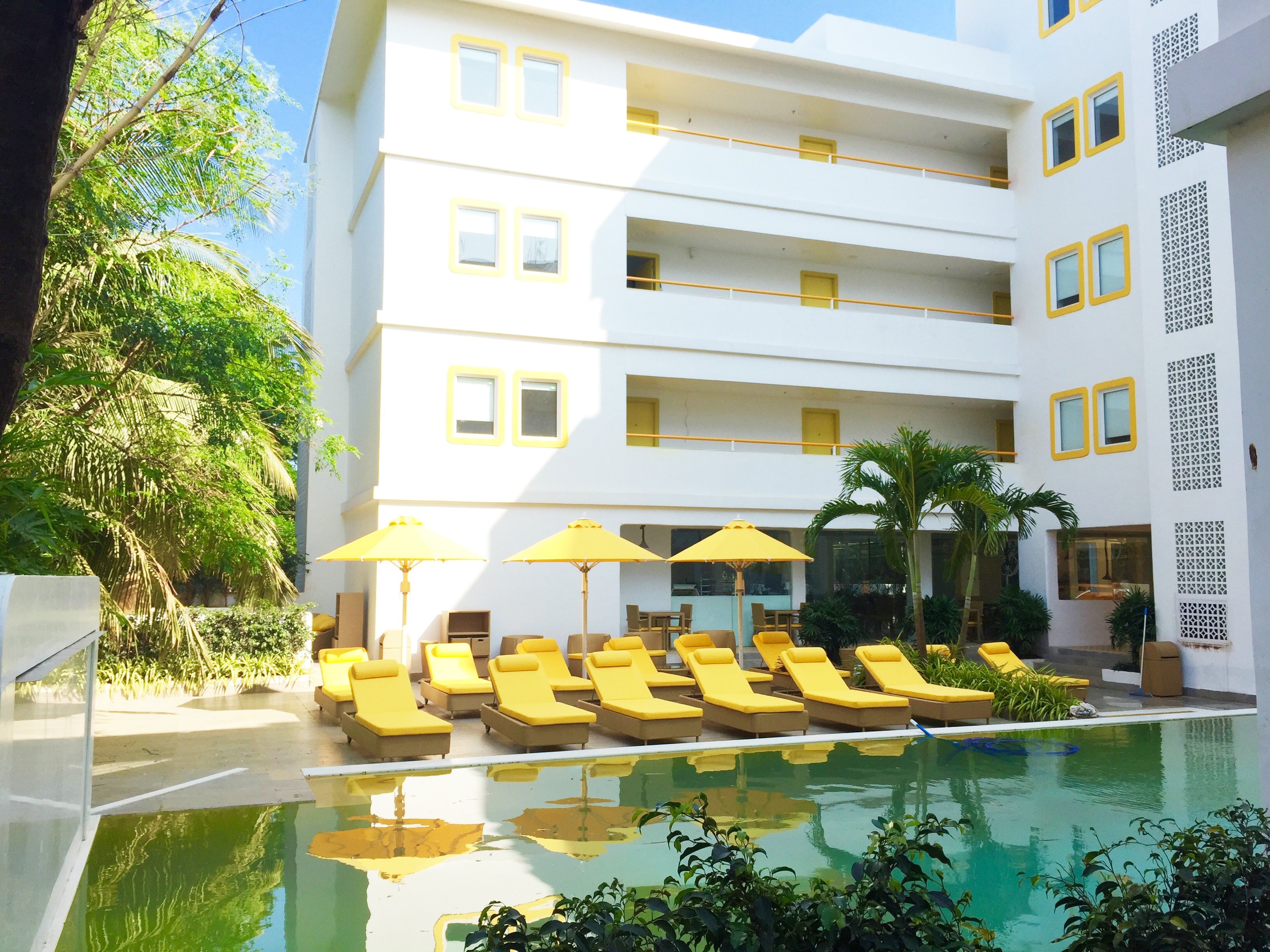Bloom Hotel - Calangute - Tap to explore photos