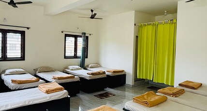 CV Stays Room Type - 10 Bed Room with private attached bathroom