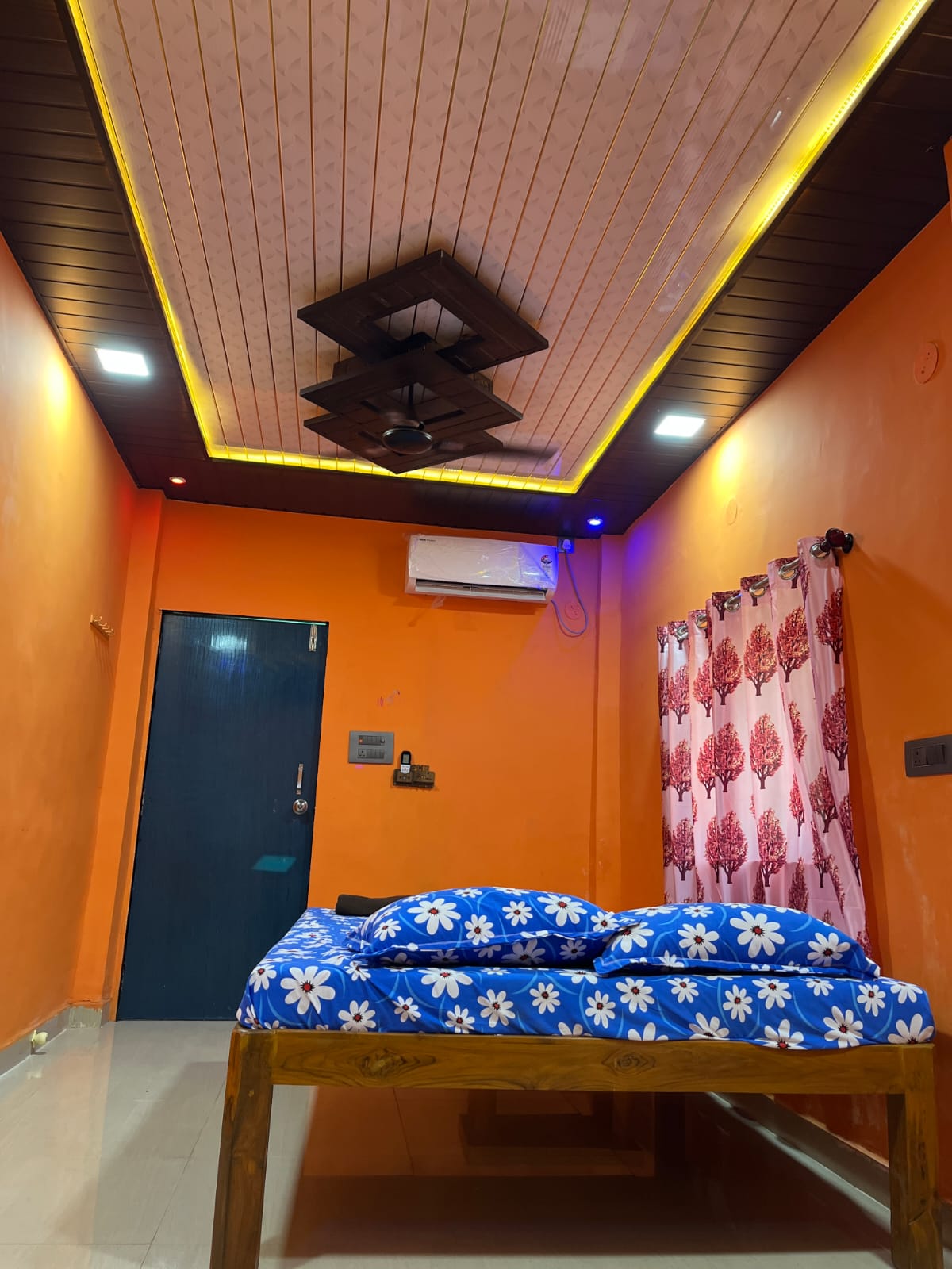 Shubhamkaroti Cottage - Tap to explore photos