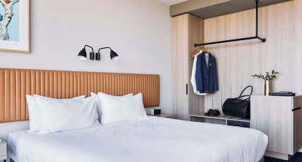Mantra Melbourne Epping Room Type - Deluxe Hotel Room