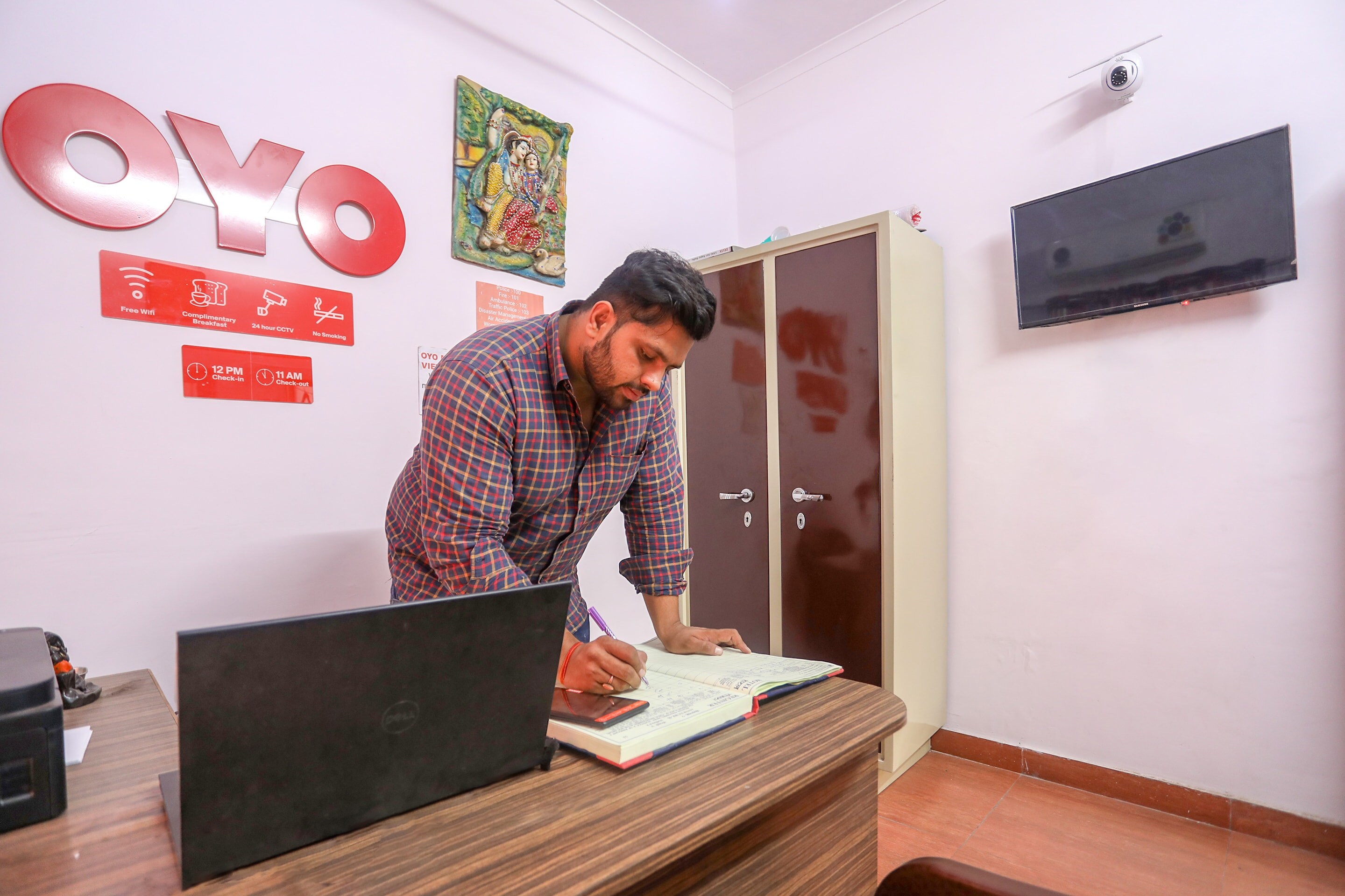 SPOT ON Hotel Om Kanha - Tap to explore photos