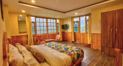 Mahamaya Resort Room Type - Deluxe King Room