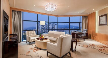 Hilton Guangzhou Baiyun Room Type - KING DELUXE SUITE