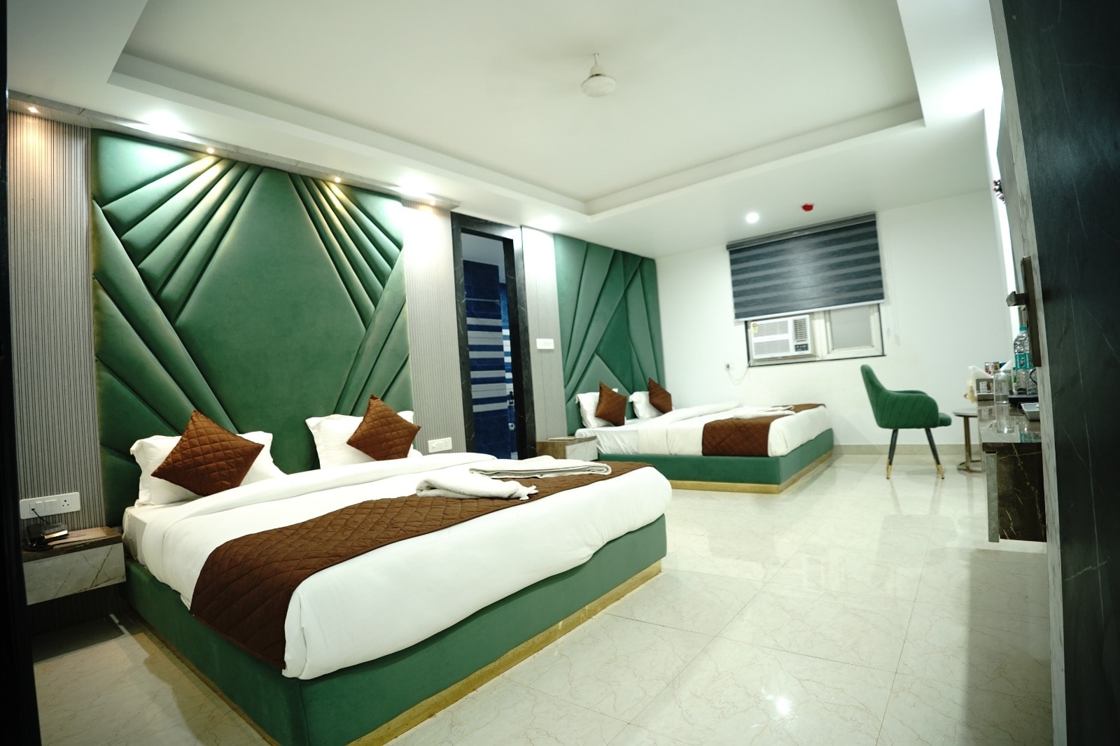 Hotel Ishaan Palace Near Delhi Airport - Tap to explore photos