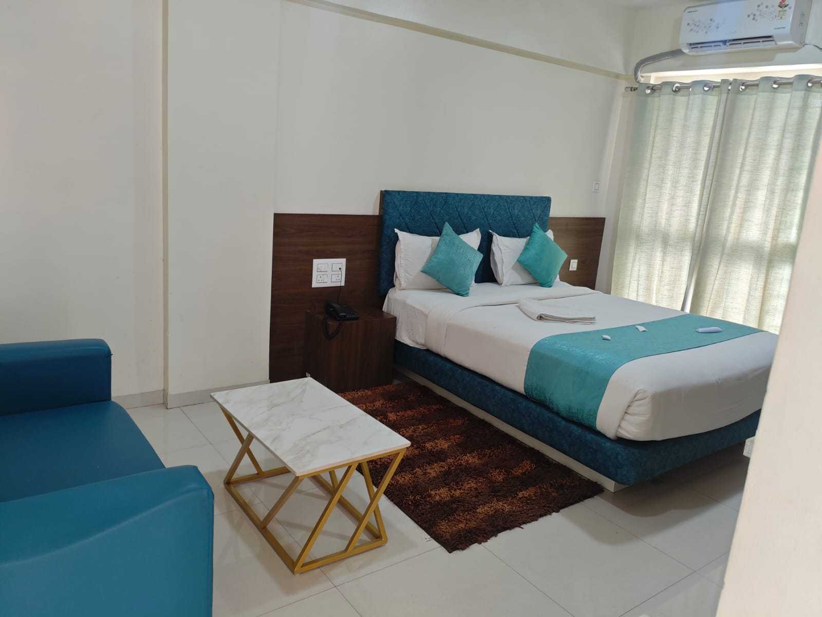 Hotel O Hotel Galaxy Stay Airport Inn - Tap to explore photos