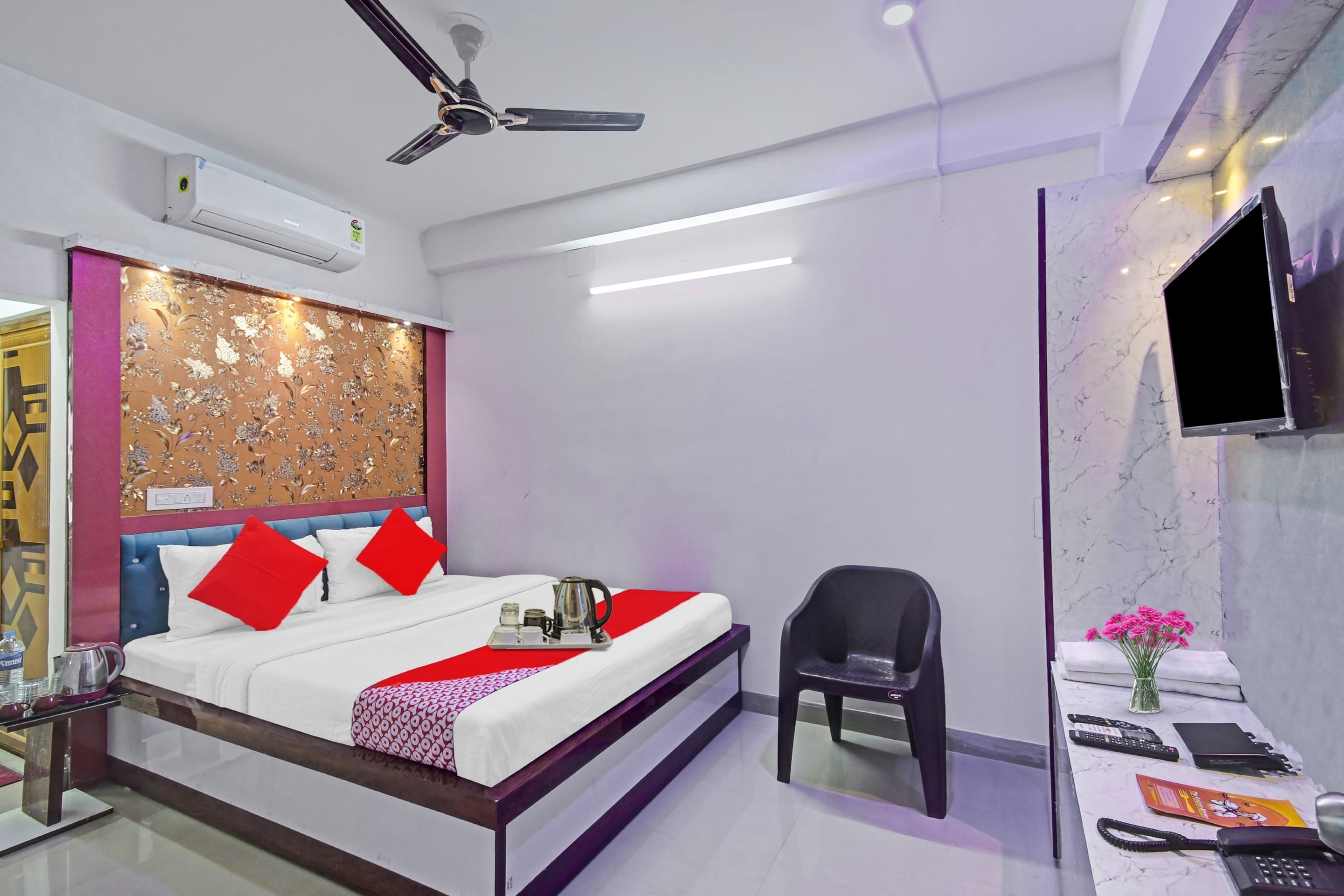 Hotel O Diamond Regency - Tap to explore photos
