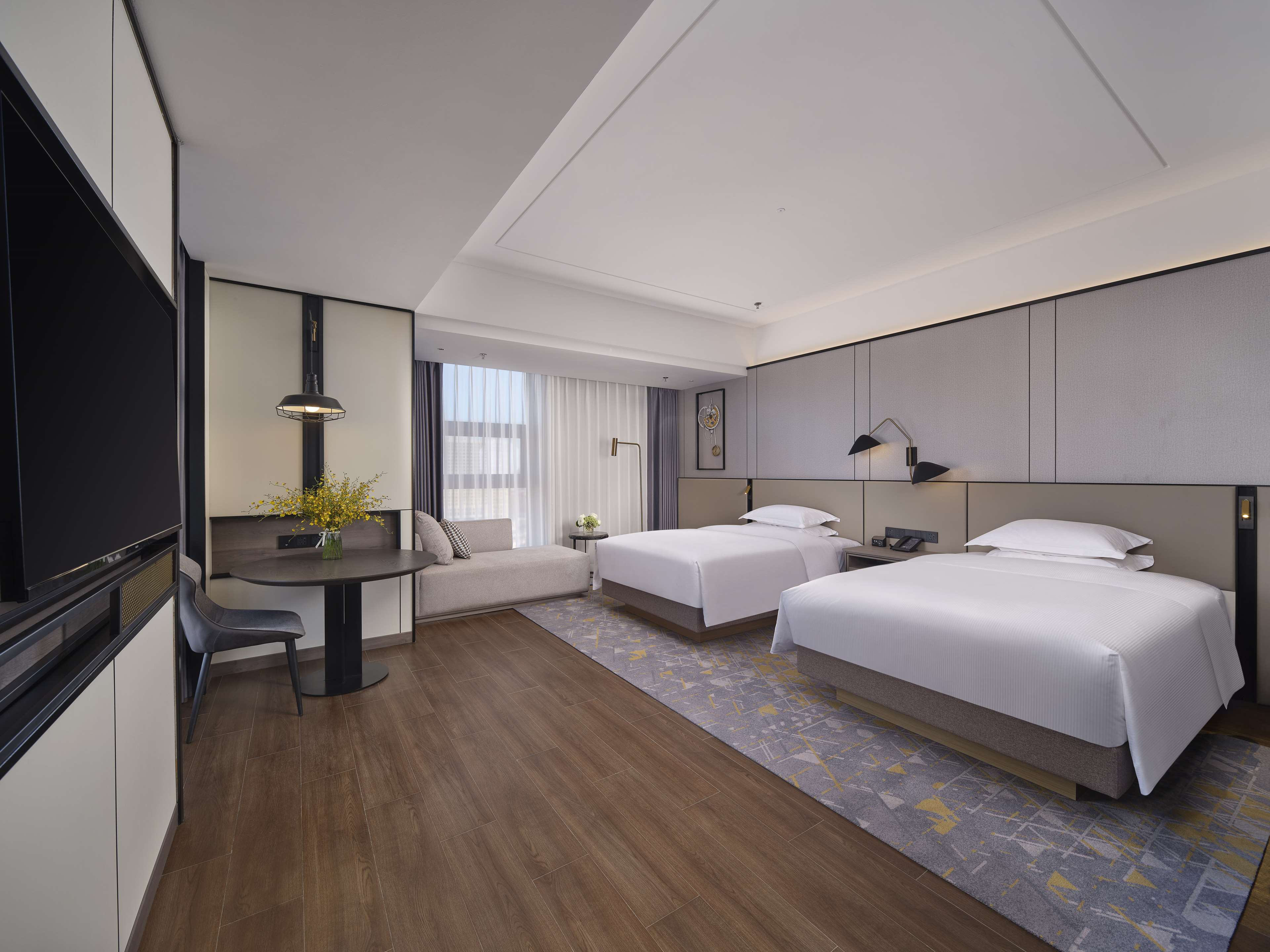 DoubleTree by Hilton Anshan - Tap to explore photos