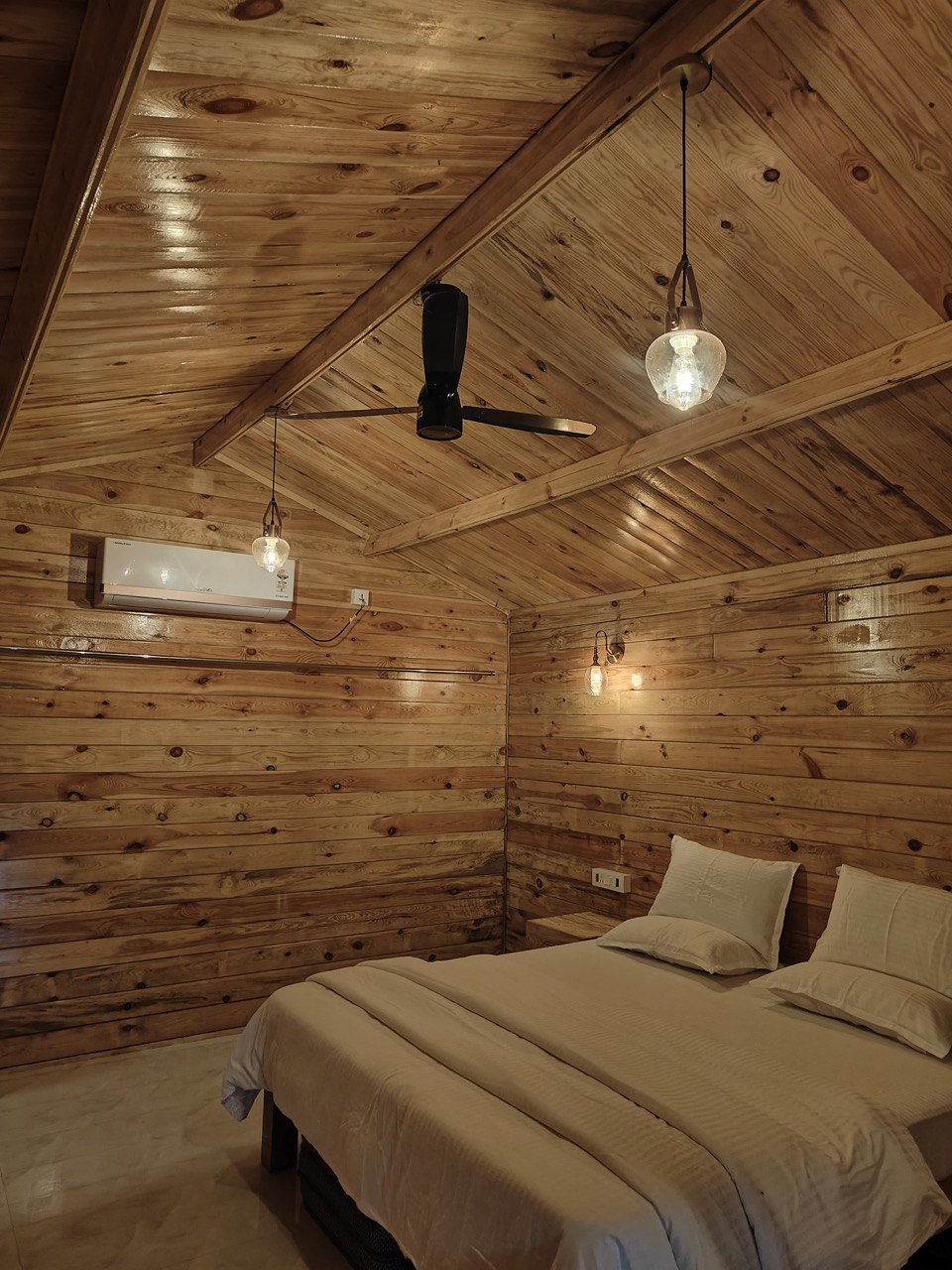 Mangrove Homestay Cottages - Tap to explore photos
