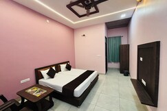 Shree Krishna Hotel & Restaurant