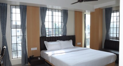 Fern Inn Room Type - Deluxe Room