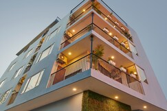 Minimalist Poshtel & Suites @HauzKhas