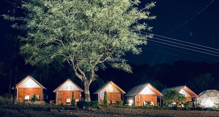 WOODLAND Room Type - Hillview Premium Cottages