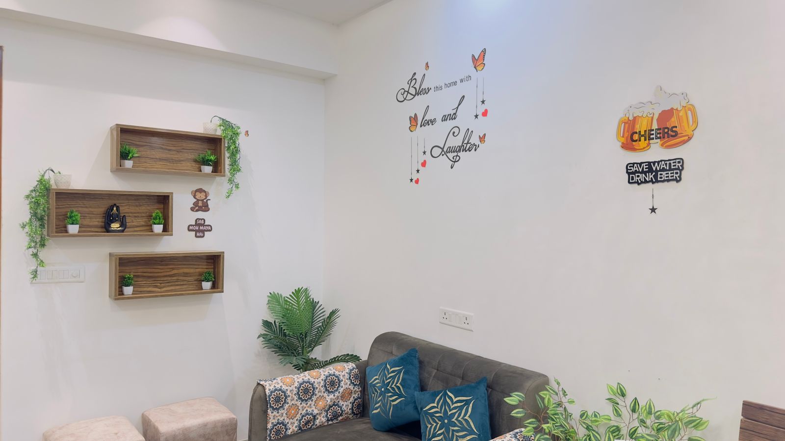 Zoom Stay Studio Apartment - Tap to explore photos