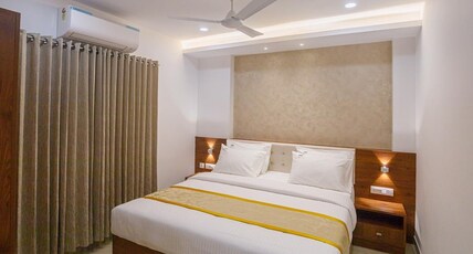 Hotel Laxmi City Side Room Type - Deluxe Room