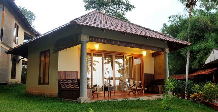 Ananda Lakshmi Ayurveda Retreat - Tap to explore photos