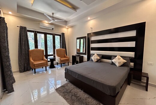Malsi Hill View Homestays | Rooms & Caretaker