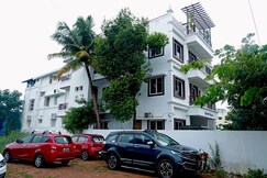 KUMARAN KUDIL - New Family Homestay