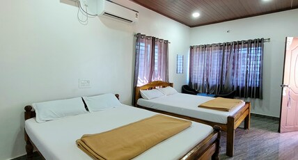 The StoneCabin Gokarna Room Type - Deluxe Beach facing room