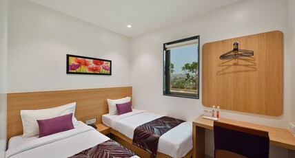 Hotel Leafio Room Type - Deluxe Room