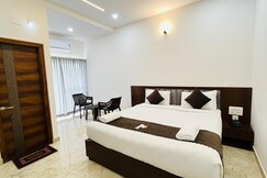Sunleef Inn