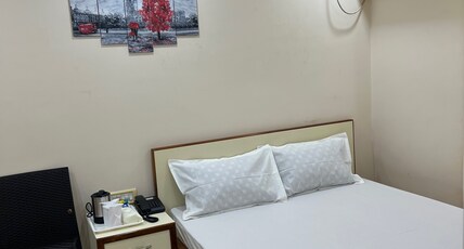 HOTEL GITANJALI Room Type - DELUXE