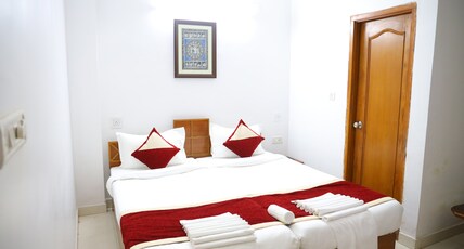 HOTEL SHREEKSHETRA INTERNATIONAL Room Type - Standard AC Room