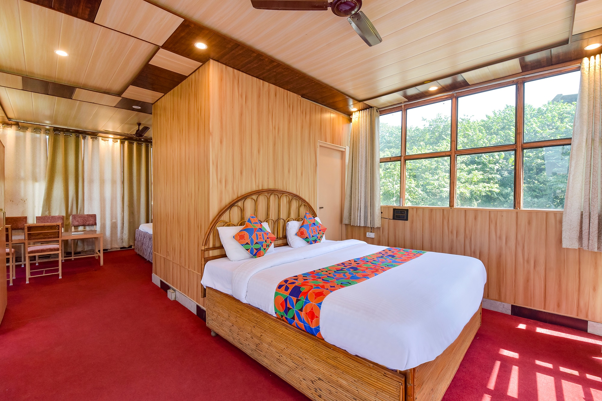 FabHotel Doon Classic Homestay - Tap to explore photos