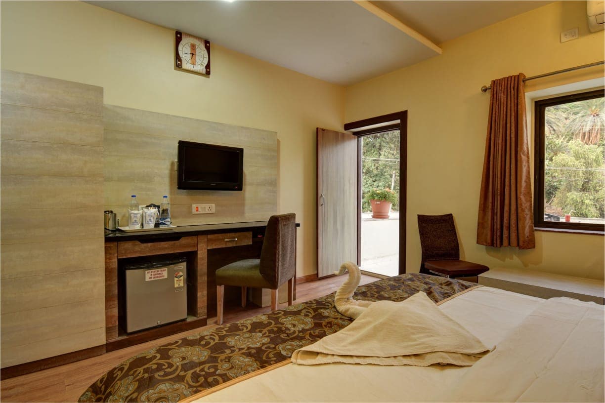 Hotel Savera Palace - Tap to explore photos
