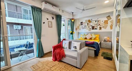 Casa Stories Balcony Studio Nr Airport Neon Hometel Room Type - Casa Stories Balcony Studio Nr Airport Neon Hometel
