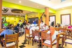 Phuphaya Resort Pattaya