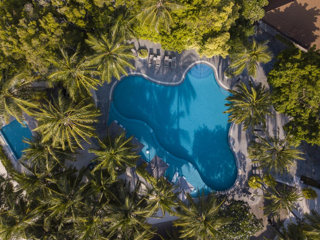 Niva Kurumba Maldives - Tap to explore photos