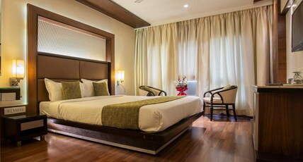 Hotel Dwaraka Residency Room Type - Supreme Room